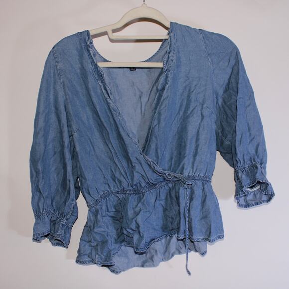 Haute Monde Blue Denim Style Cross Front Blouse With Scallop Trim Size M - Picture 1 of 5